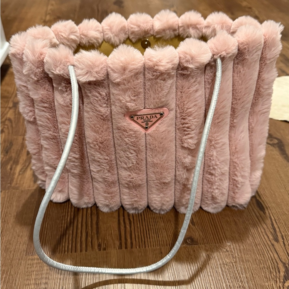 PRADA GWP Faux Fur Tote Bag - Picture 4 of 12